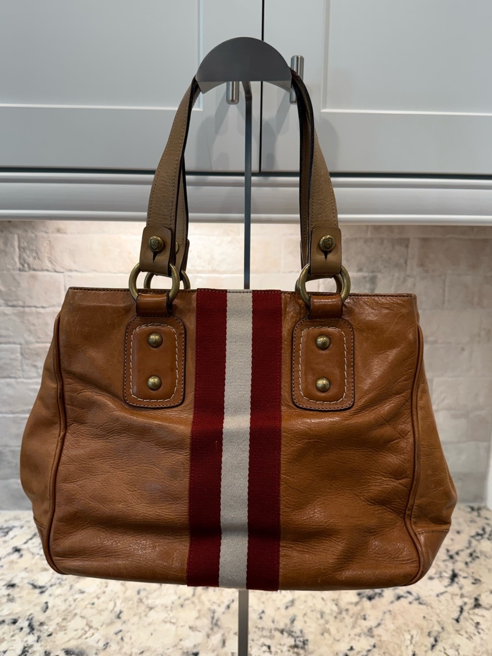 Bally EUC Vintage Brown Leather Shoulder Bag w/Red & White Center Stripe